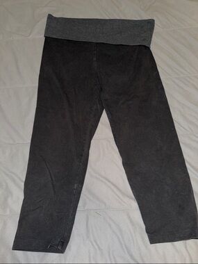 Victoria's Secret Black and Gray Fold-Over Waist Capris